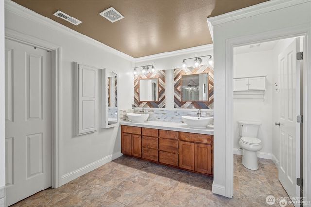 18302 92nd Avenue E, Puyallup, WA 98375