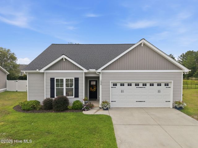 1520 Penncross Drive, Greenville, NC 27834