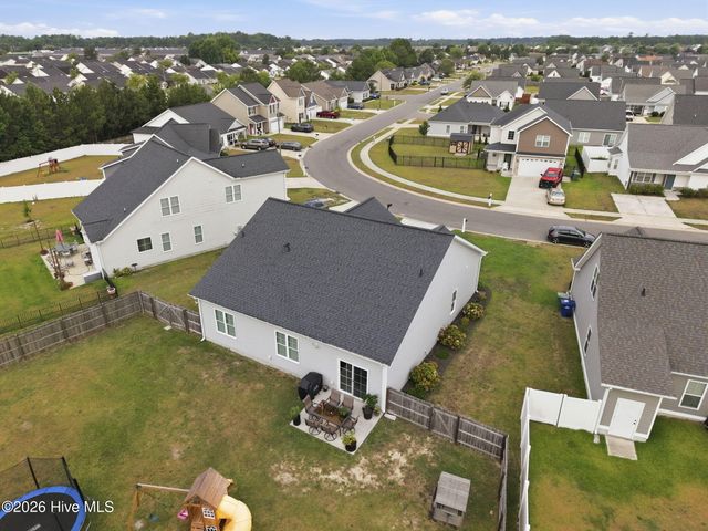 1520 Penncross Drive, Greenville, NC 27834