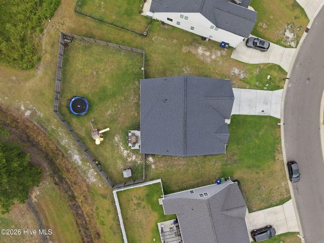 1520 Penncross Drive, Greenville, NC 27834