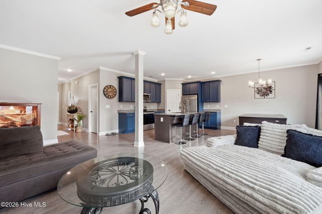 1520 Penncross Drive, Greenville, NC 27834