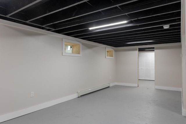 95 Lakewood Parkway, Burlington, VT 05401