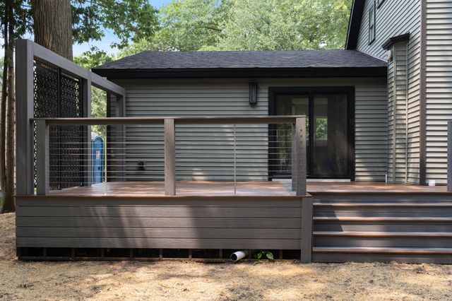 95 Lakewood Parkway, Burlington, VT 05401