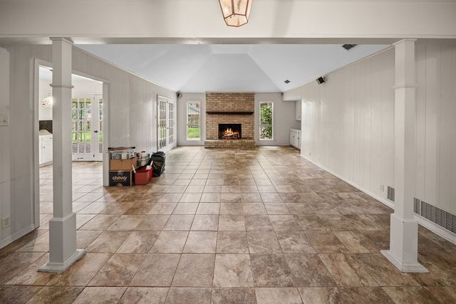 4005 Pollard Drive, Tyler, TX 75701