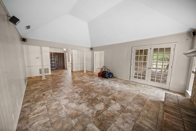 4005 Pollard Drive, Tyler, TX 75701