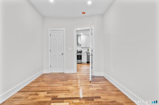 54 Plaza Avenue 2, Waterbury, CT 06710