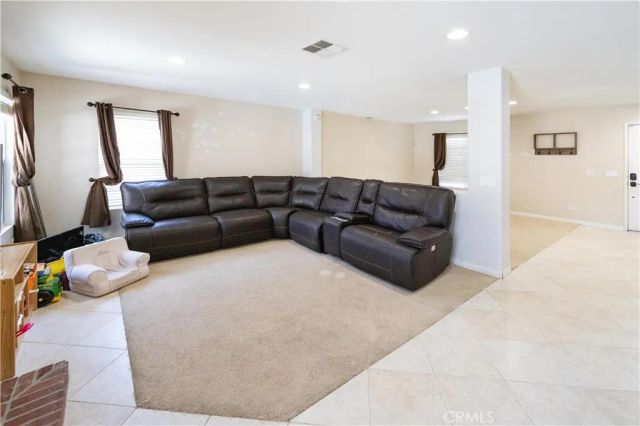 5914 Honeysuckle, San Bernardino, CA 92407