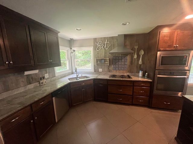 119 Hillside Dr, Gaffney, SC 29340