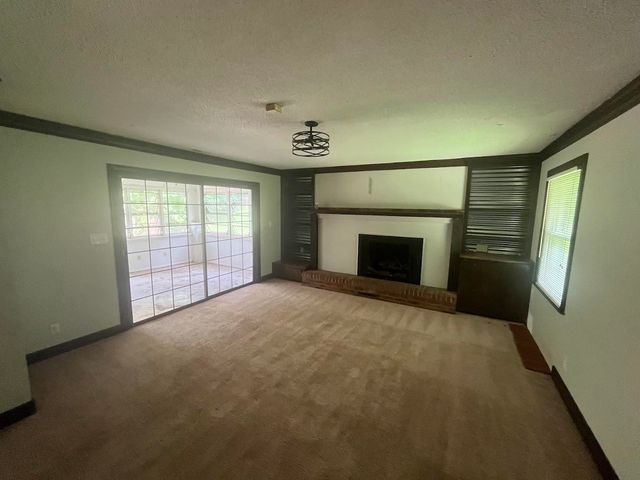 119 Hillside Dr, Gaffney, SC 29340