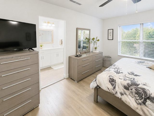 11913 Donlin Drive, Wellington, FL 33414