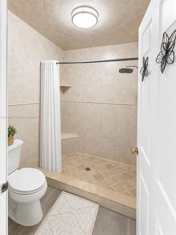 11913 Donlin Drive, Wellington, FL 33414