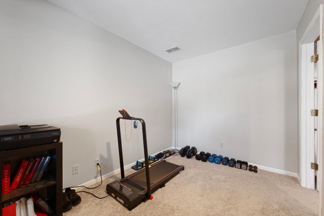 164 River Woods Lane, Burnsville, MN 55337