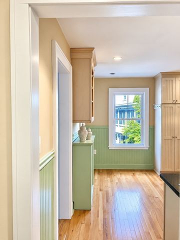 15 Grant Street 1, Lexington, MA 02420