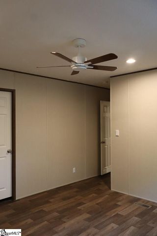 104 Trout Stree S Greenwood Street, Greenwood, SC 29649