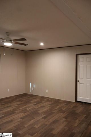 104 Trout Stree S Greenwood Street, Greenwood, SC 29649