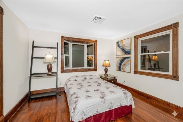 33 West St, Westford, MA 01886