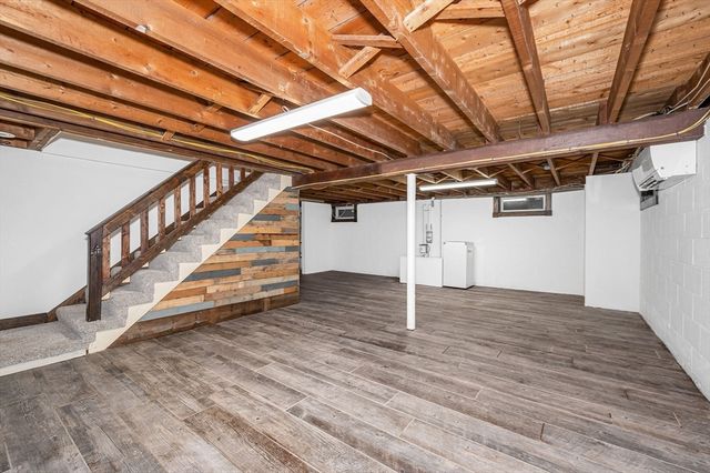 33 West St, Westford, MA 01886