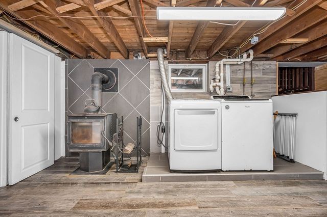 33 West St, Westford, MA 01886