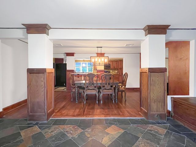 33 West St, Westford, MA 01886