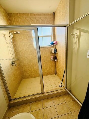 5910 Siena Ln 5910, Hollywood, FL 33021