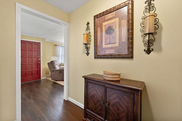 27 Waterworks Drive, Somerset, KY 42503