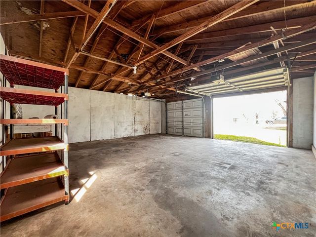 803 W 25th Street, Cameron, TX 76520