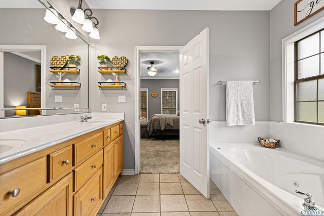 210 Whistler, Hallsville, TX 75650