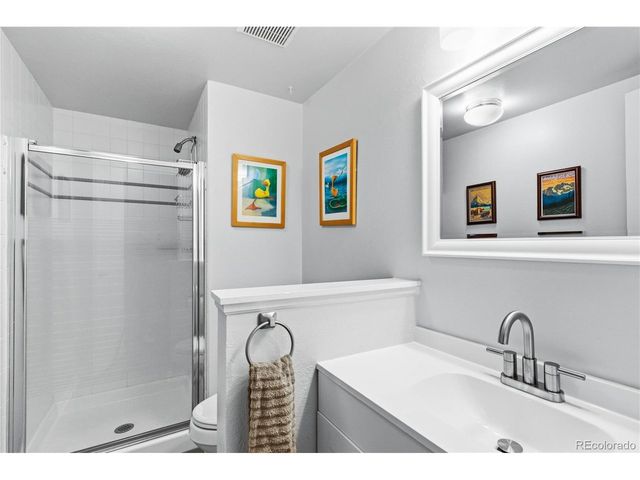 7807 S Forest St, Centennial, CO 80122