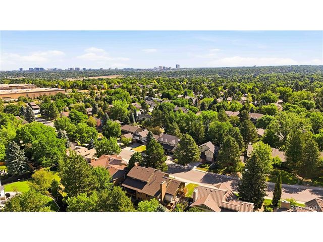 7807 S Forest St, Centennial, CO 80122