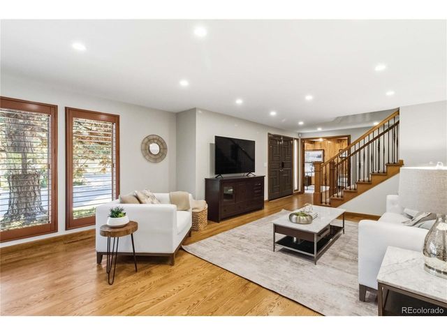 7807 S Forest St, Centennial, CO 80122