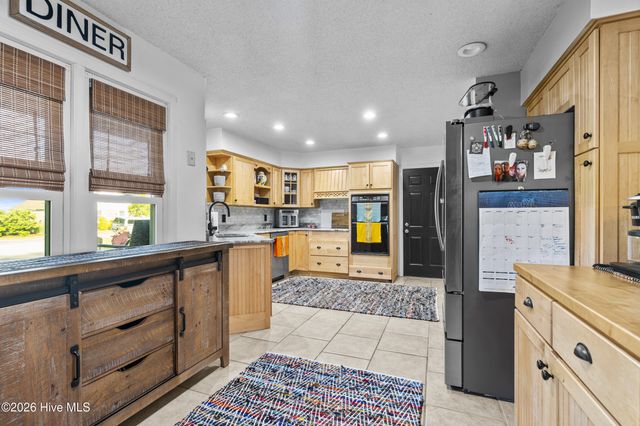 115 Bayshore Drive, Elizabeth City, NC 27909