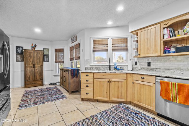 115 Bayshore Drive, Elizabeth City, NC 27909