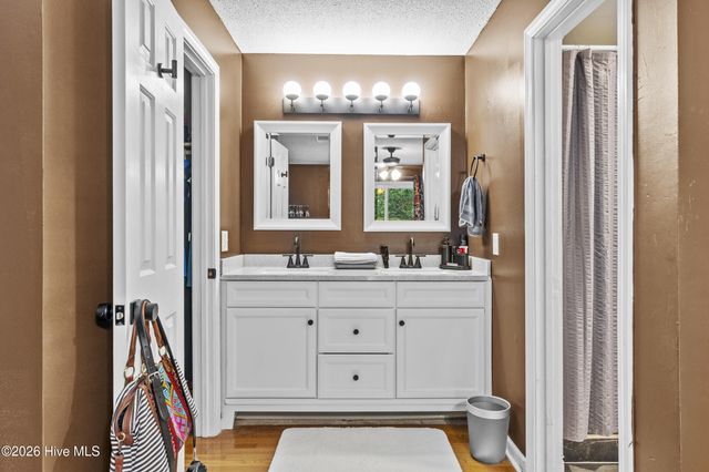 115 Bayshore Drive, Elizabeth City, NC 27909