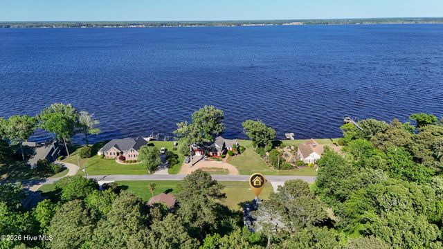 115 Bayshore Drive, Elizabeth City, NC 27909