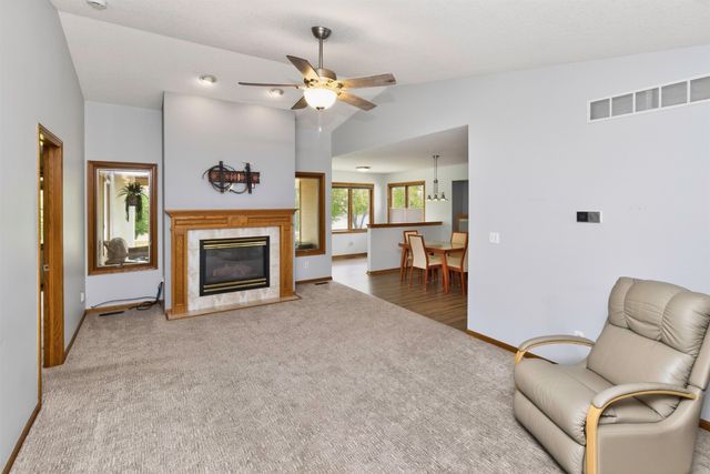 903 NE 5th Street, Ankeny, IA 50021