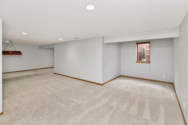 903 NE 5th Street, Ankeny, IA 50021