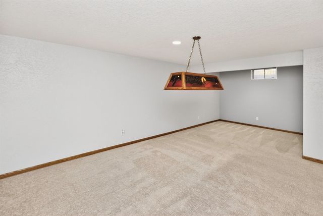 903 NE 5th Street, Ankeny, IA 50021