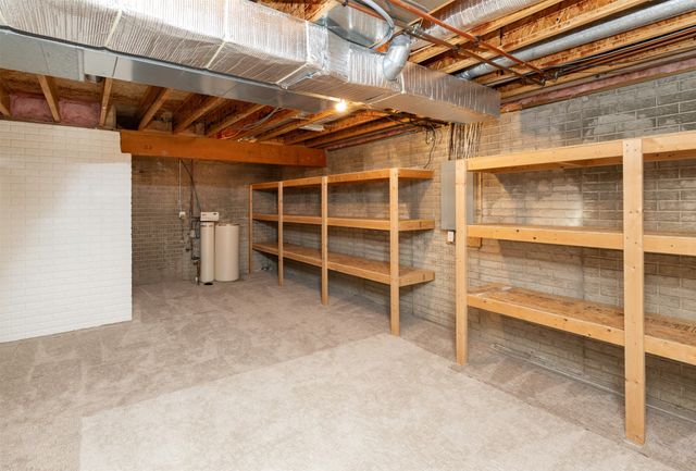 903 NE 5th Street, Ankeny, IA 50021