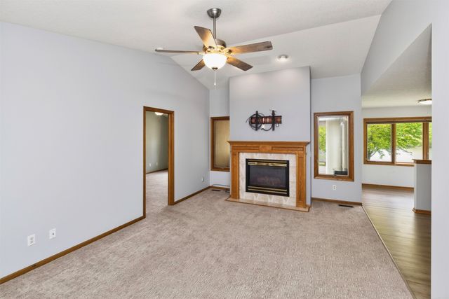 903 NE 5th Street, Ankeny, IA 50021