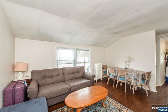 56 Central Avenue, Caldwell, NJ 07006