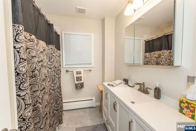 56 Central Avenue, Caldwell, NJ 07006