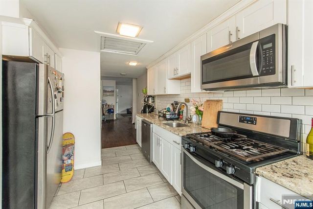 56 Central Avenue, Caldwell, NJ 07006