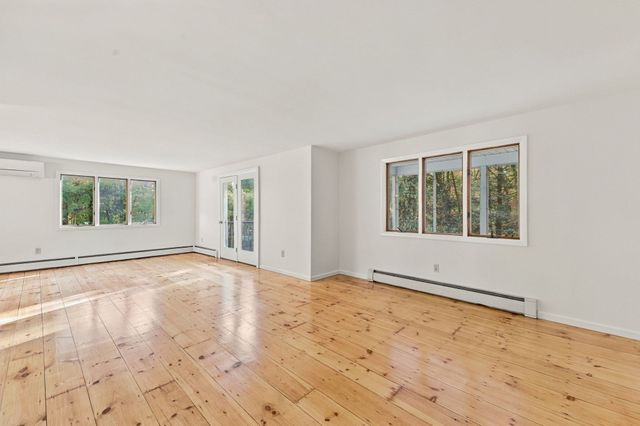 113 Kilburn St., Lunenburg, MA 01462