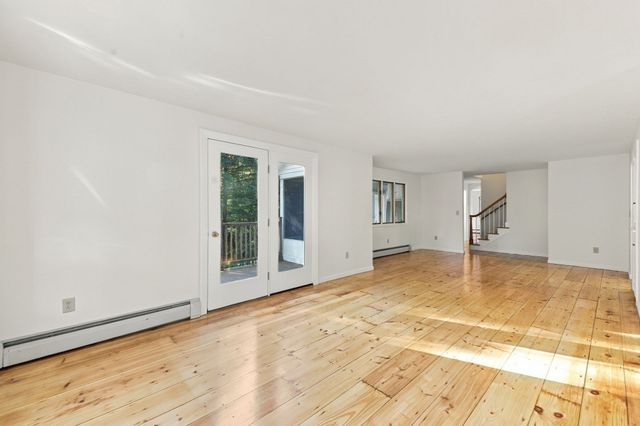 113 Kilburn St., Lunenburg, MA 01462
