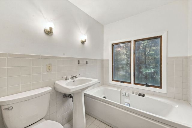 113 Kilburn St., Lunenburg, MA 01462