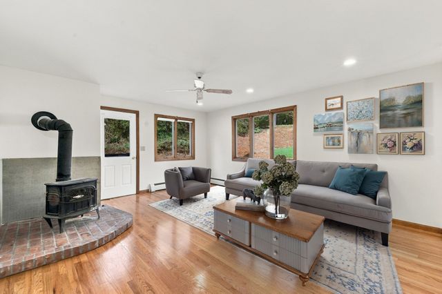 113 Kilburn St., Lunenburg, MA 01462