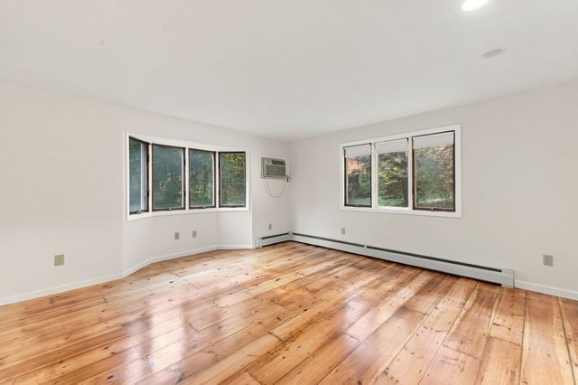113 Kilburn St., Lunenburg, MA 01462