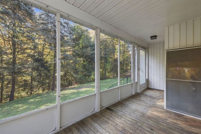 113 Kilburn St., Lunenburg, MA 01462