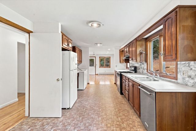 113 Kilburn St., Lunenburg, MA 01462