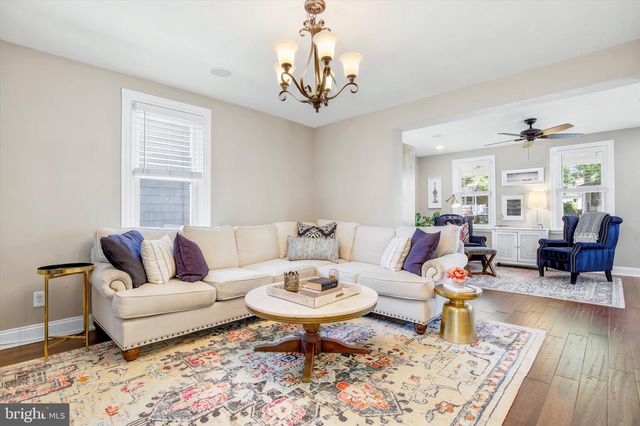 136 GREENWOOD AVE, Ambler, PA 19002